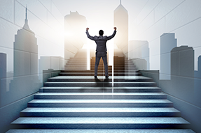 凯发K8国际王震：“T”字型人才紧缺，人才布局要两条腿走路